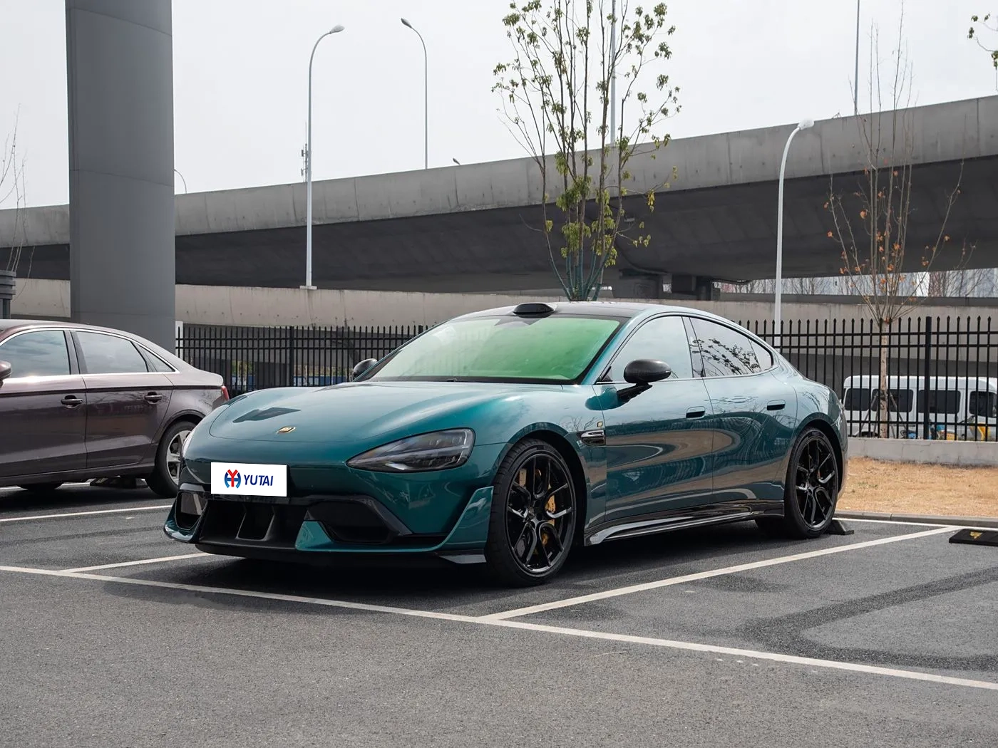 2025 XIAOMI SU7 Ultra exterior